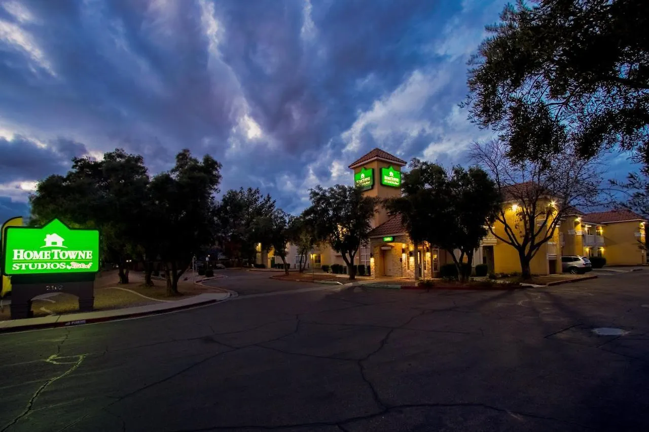 Hometowne Studios By Red Roof Phoenix - Dunlap Ave United States